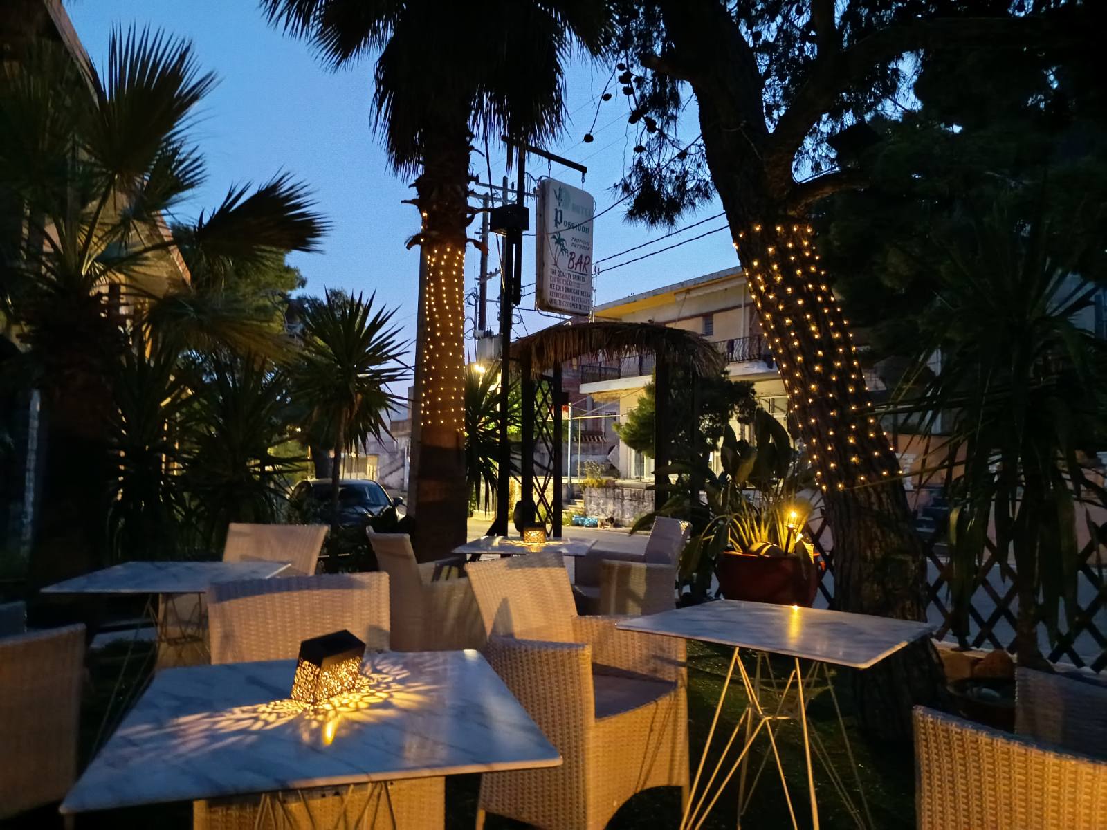 Cafe, bar y zona de desayuno - Hotel Possidon