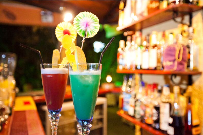 Cafe, bar y zona de desayuno - Hotel Possidon